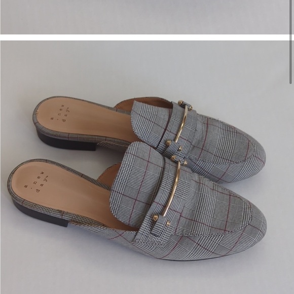 A new day loafers - Picture 2 of 4
